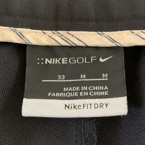 Nike FitDry Pleated Golf Shorts - Picture 7 of 9